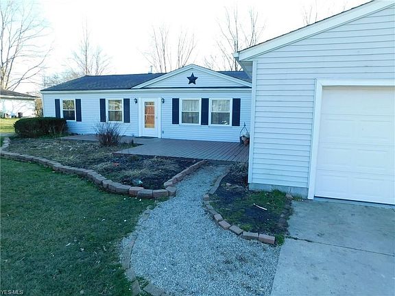 2nd image of 967 Gaynelle Ave