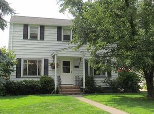 161 Grantham Rd, Rochester, NY 14609
