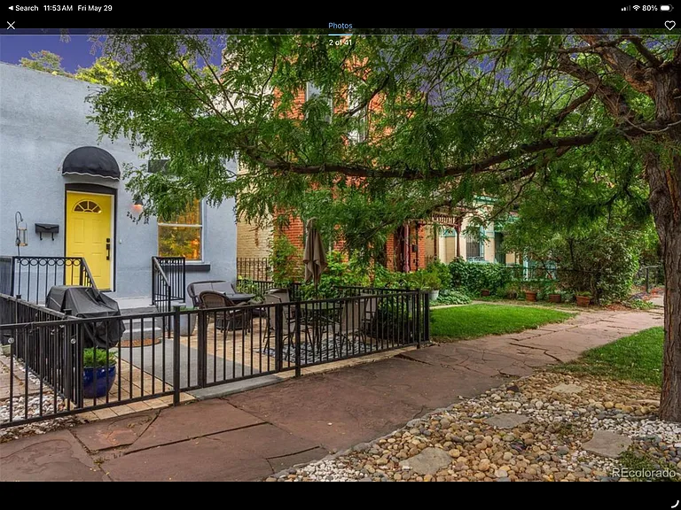 2421 Tremont Pl — Photo 2