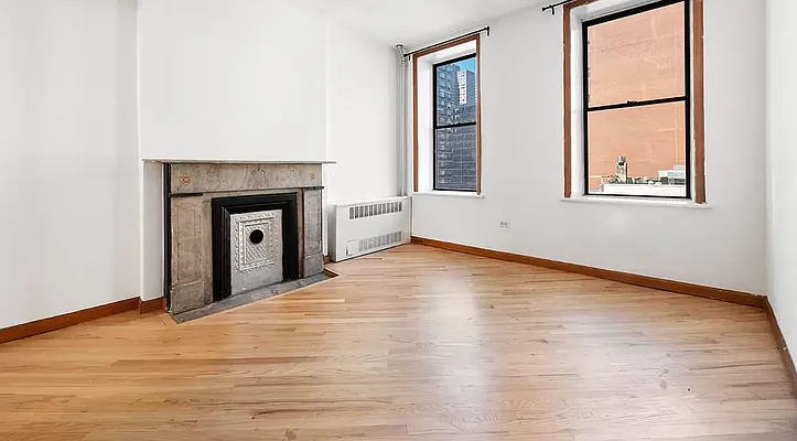 Rented by REAL New York | media 6