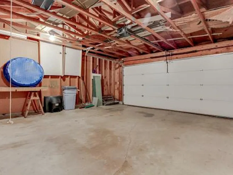 3300 E Fort Union Blvd — Photo 5