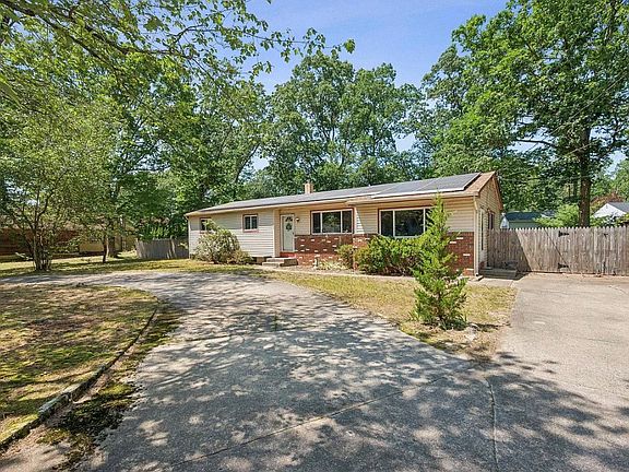 2nd image of 107 Alabama Trl