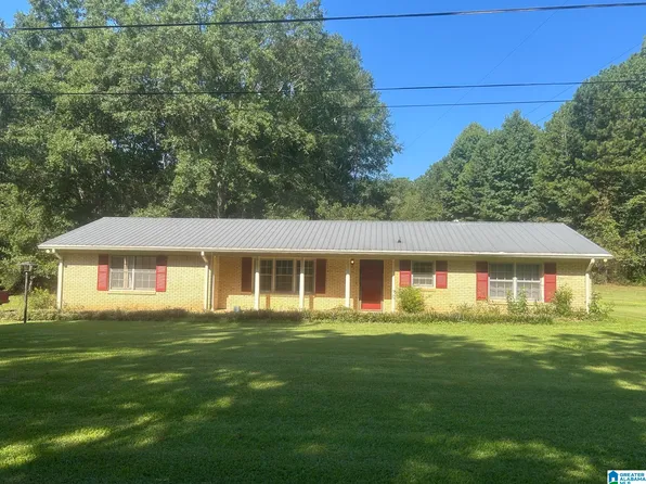 1220 Birchwood Dr, Anniston, AL 36207