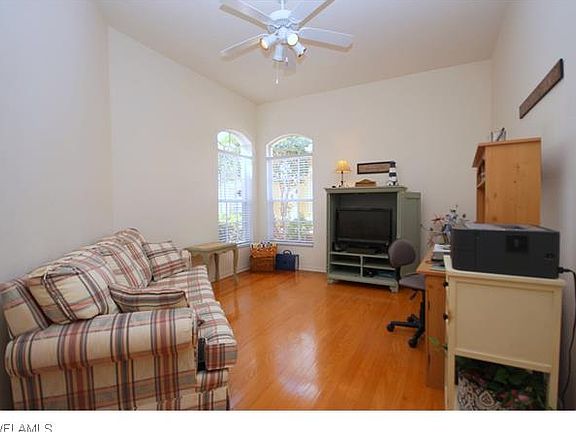 5th image of 26020 Clarkston Dr