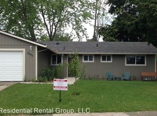 3843 SE Walnut St, Hillsboro, OR 97123