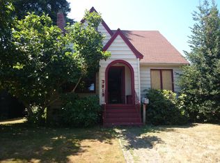 3919 40th Ave SW, Seattle, WA 98116