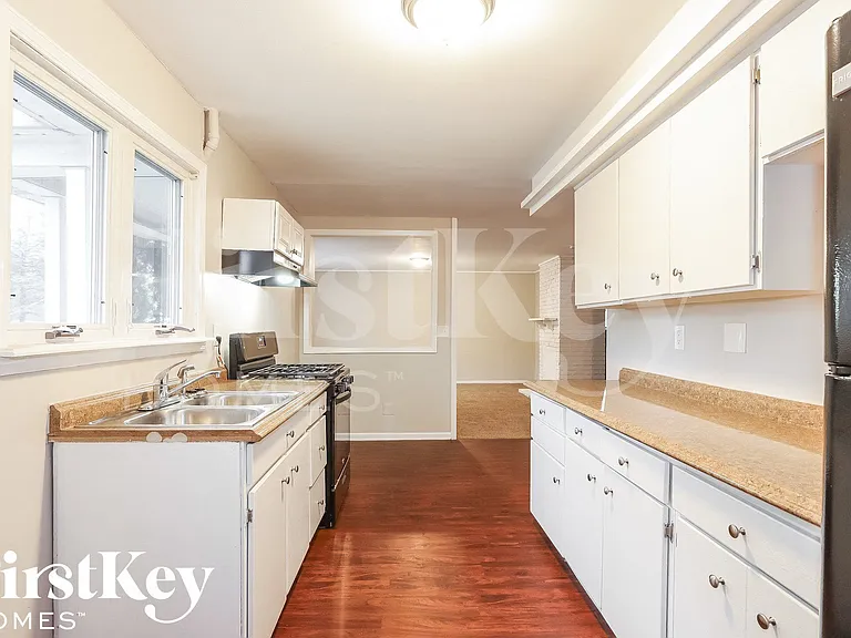 17 Fir St — Photo 7