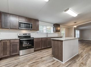 425 Cypress Ave W, Defuniak Springs, FL 32433