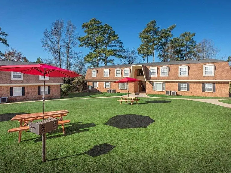 The Residences at Fayetteville — Photo 11