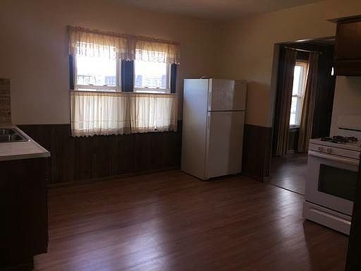 2nd image of 4523 Harvard Ave