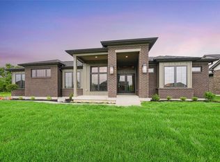 1198 Normandy Rue, Dayton, OH 45458
