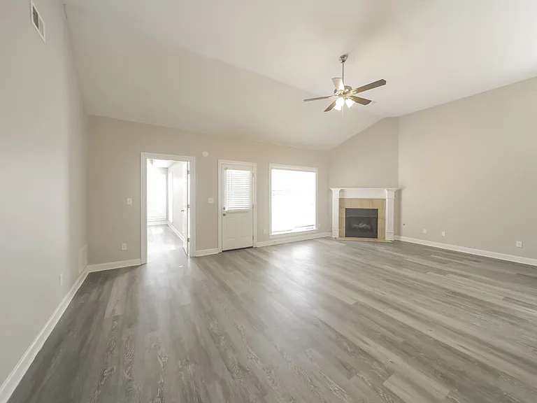 4480 Aberton Dr — Photo 5