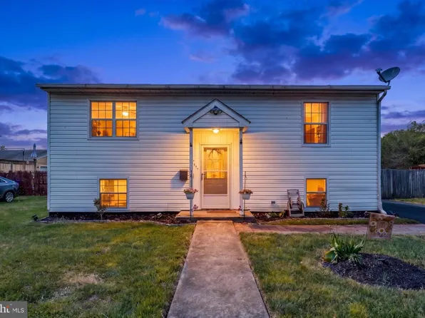 247 Locust Ln, Elkton, MD 21921