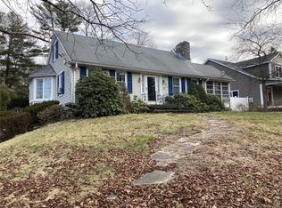 48 Killingly Ave, Putnam, CT 06260