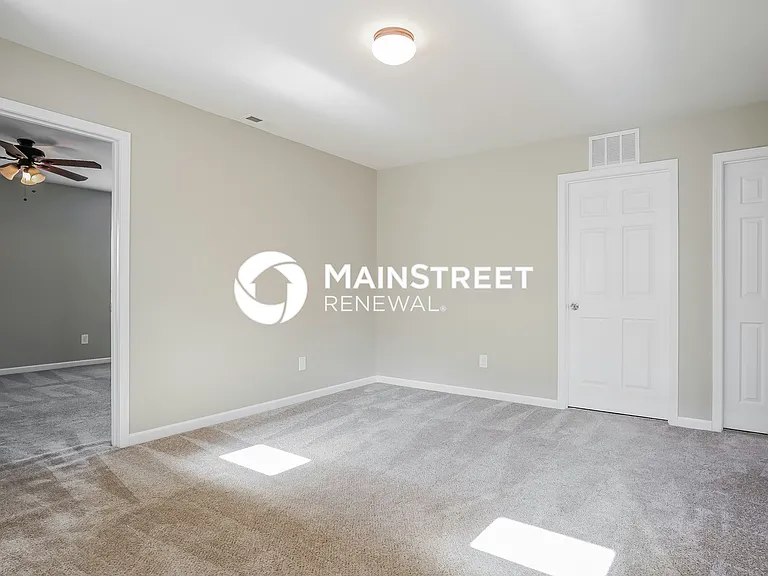 Main Bedroom
