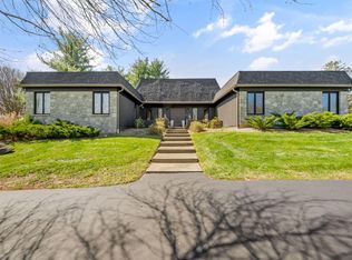 1201 Carriage Rd, Powell, OH 43065