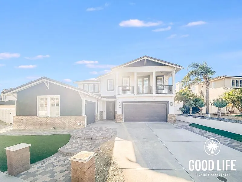 4 bed, 4.0 bath, 3535 sqft, $5,500 — Photo 1