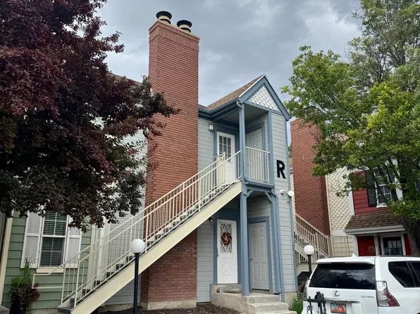 1382 W Beacon Hill Cir, Salt Lake City, UT 84123
