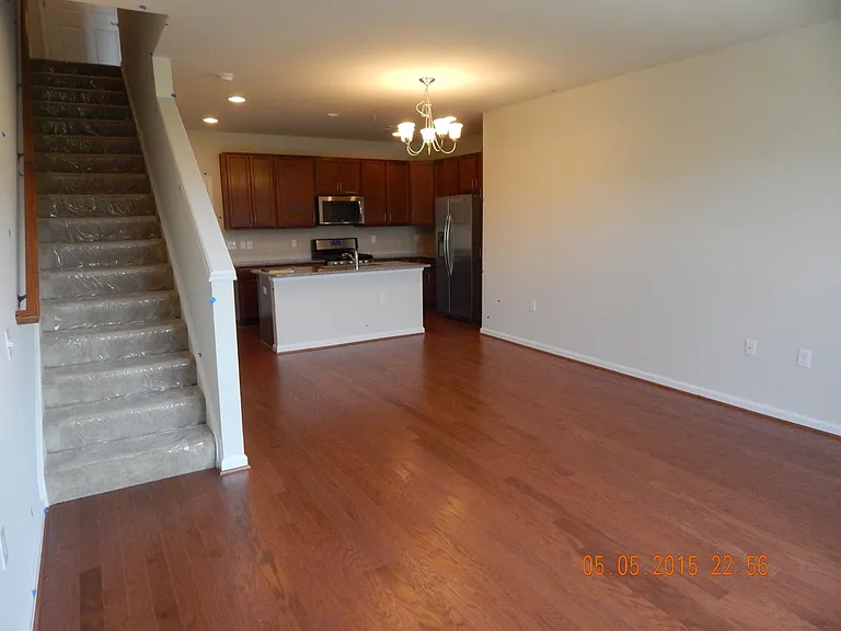 42747 Eildon Ter — Photo 3