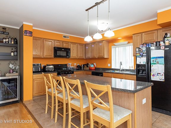 4th image of 6560 W Diversey Ave APT 616D