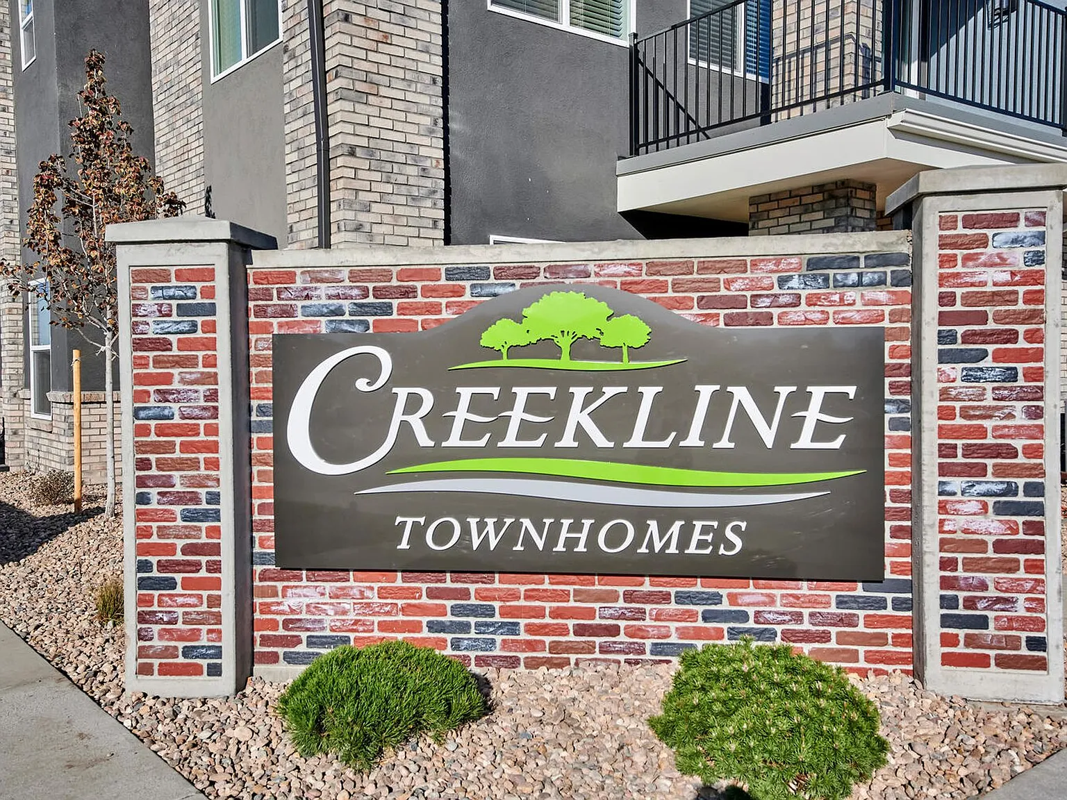Creekline Townhomes — Photo 1