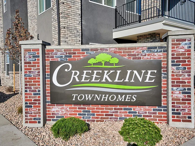 Creekline Townhomes — Photo 1