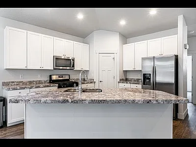 5613 S Justice Howe Ln — Photo 4