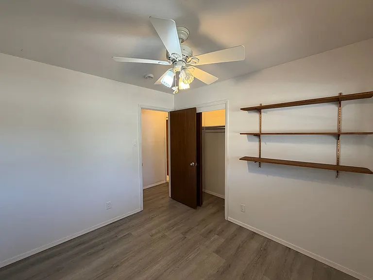 337 Glorieta St NE — Photo 8