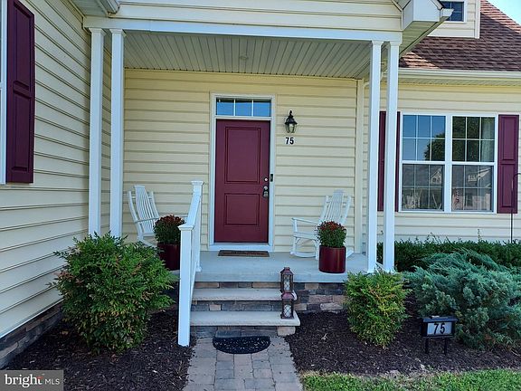 3rd image of 75 Rocky Spring Ct