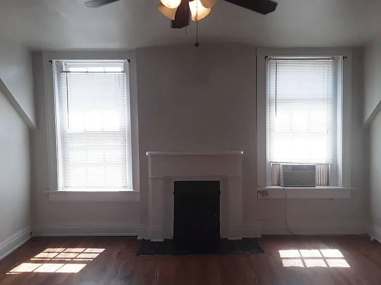 416 W. Magnolia St — Photo 3