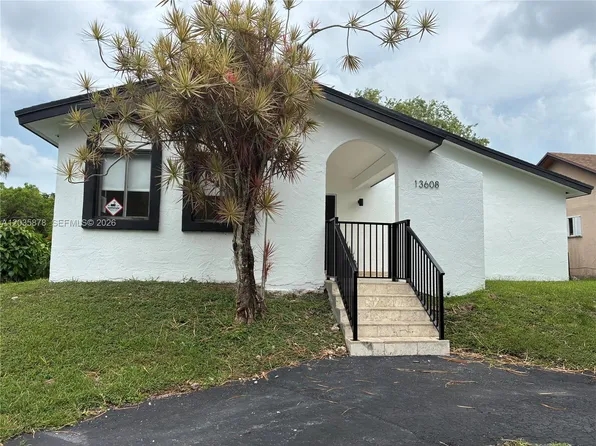 13608 SW 286th Ter, Homestead, FL 33033
