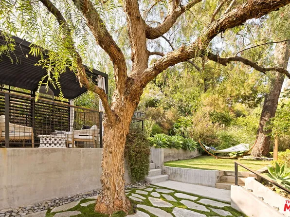 1057 Milwaukee Ave, Los Angeles, CA 90042