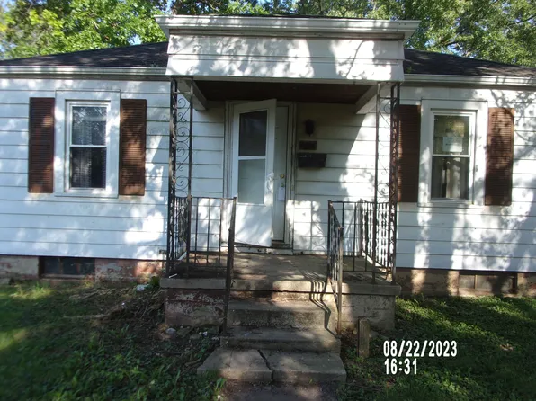 2106 S Hackley St, Muncie, IN 47302