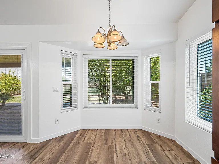 1331 N Kingston St — Photo 13