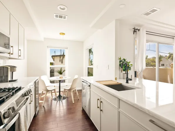 1419 Hornblend St APT 3, San Diego, CA 92109