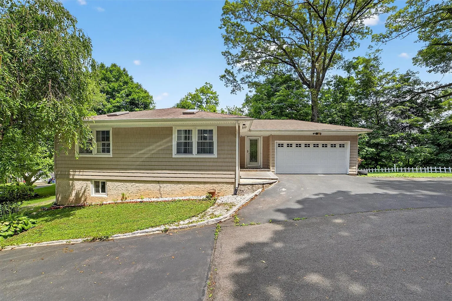 46 Alta Place photo 1