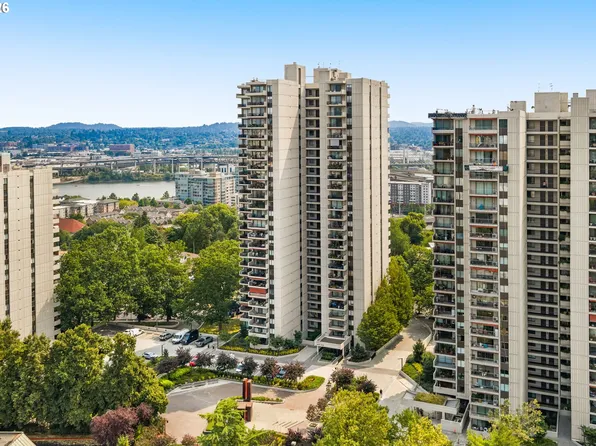 2221 SW 1st Ave APT 2424, Portland, OR 97201