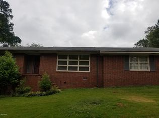 911 Matthews Dr, Macon, GA 31210