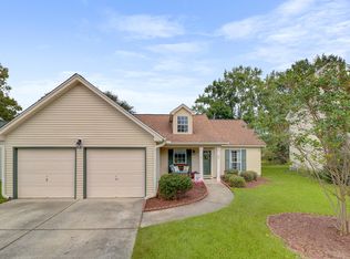 8417 Waltham Rd, Charleston, SC 29406