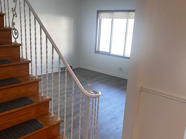26 La Grange St #26 — Photo 1