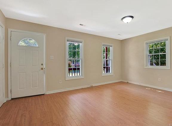3rd image of 6302 Totila Ct