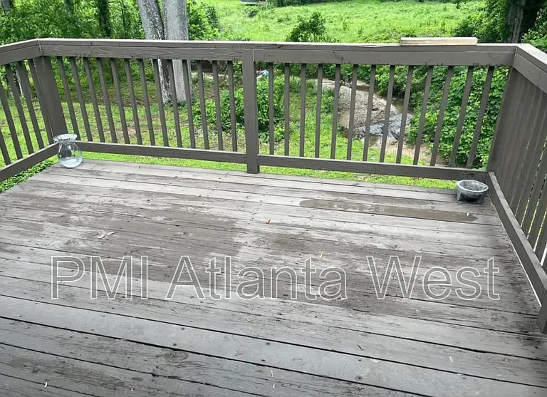 8421 Stonewall Jackson Dr — Photo 10