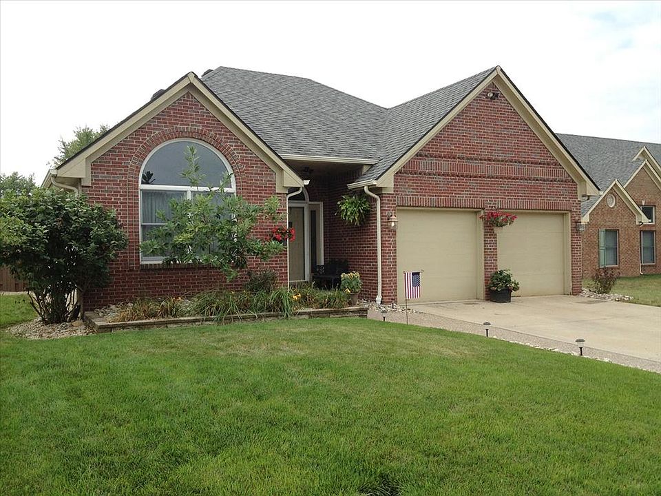 1st image of 3245 Boxwood Dr