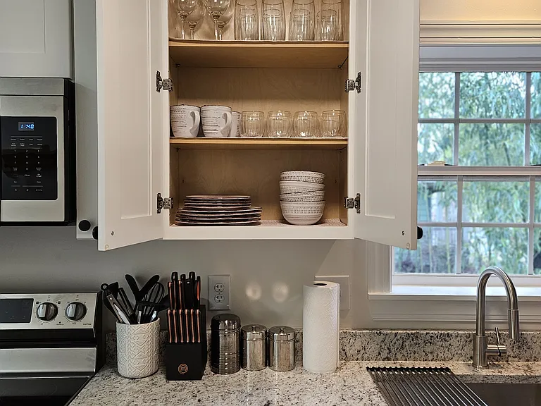 138 Clingman Ave — Photo 12