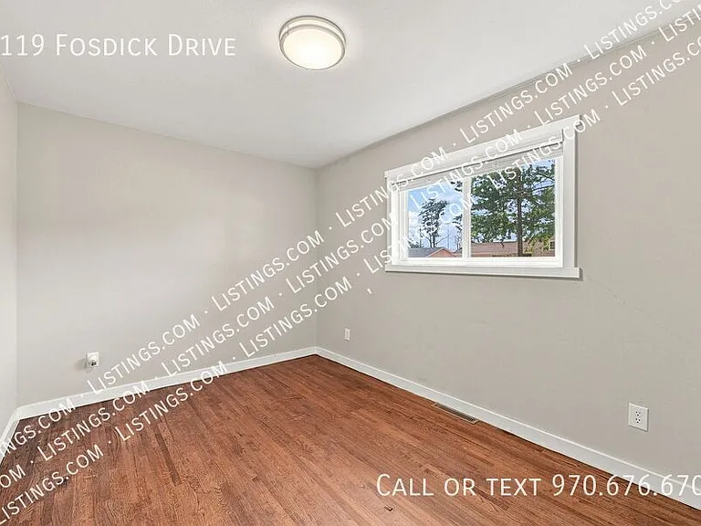 1119 Fosdick Dr — Photo 15