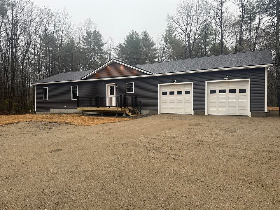 2nd image of 420 Foss Road