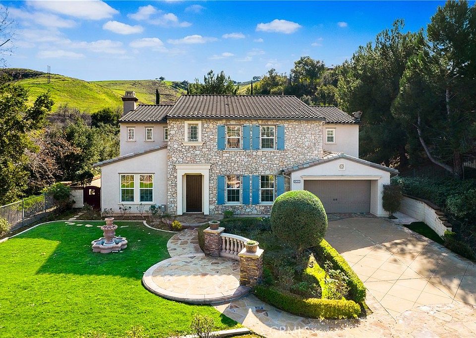 1st image of 16353 Aviano Ln