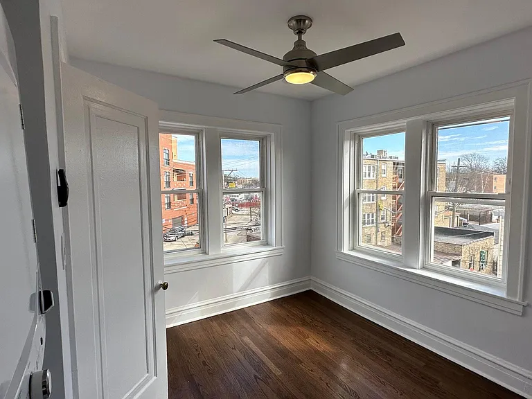 5739 N Francisco Ave #3 — Photo 16