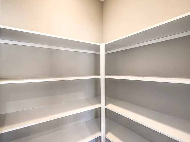 729 Milan Ave — Photo 14