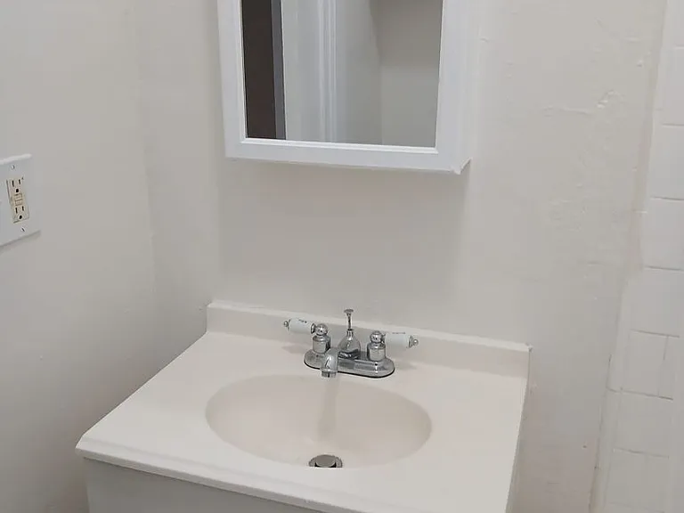 314 S Catalina St — Photo 21